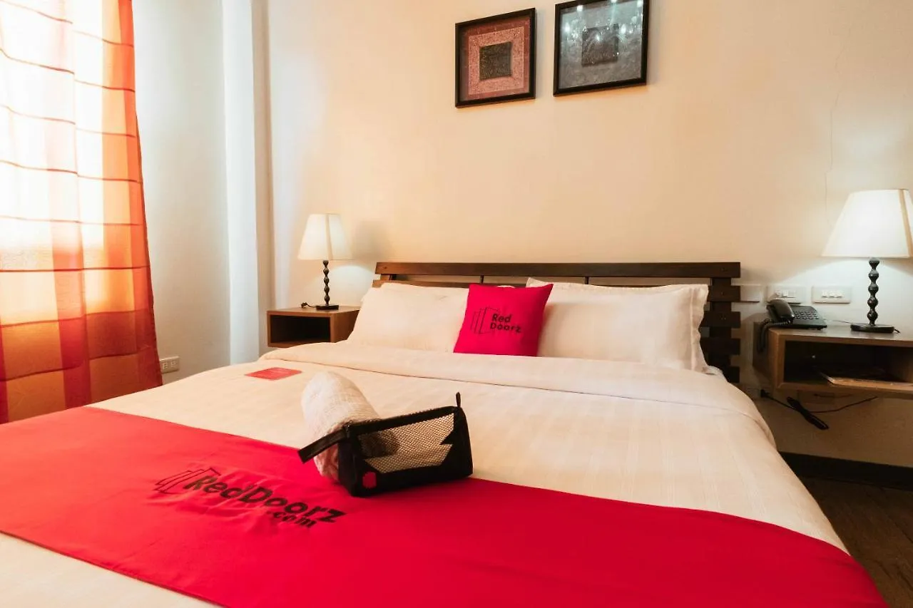 Reddoorz Plus Near Abreeza Mall Davao Hotel 3*,  Philippines