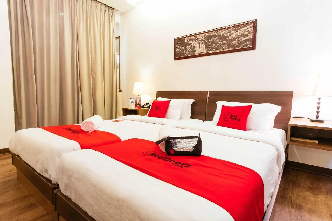 ***  Reddoorz Plus Near Abreeza Mall Davao Hotel Philippines