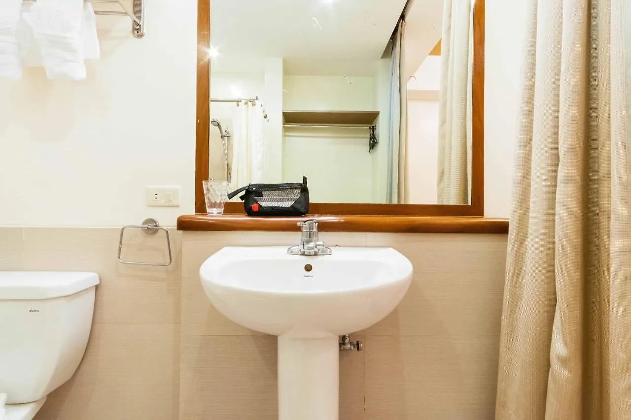 Reddoorz Plus Near Abreeza Mall Davao Hotel Philippines